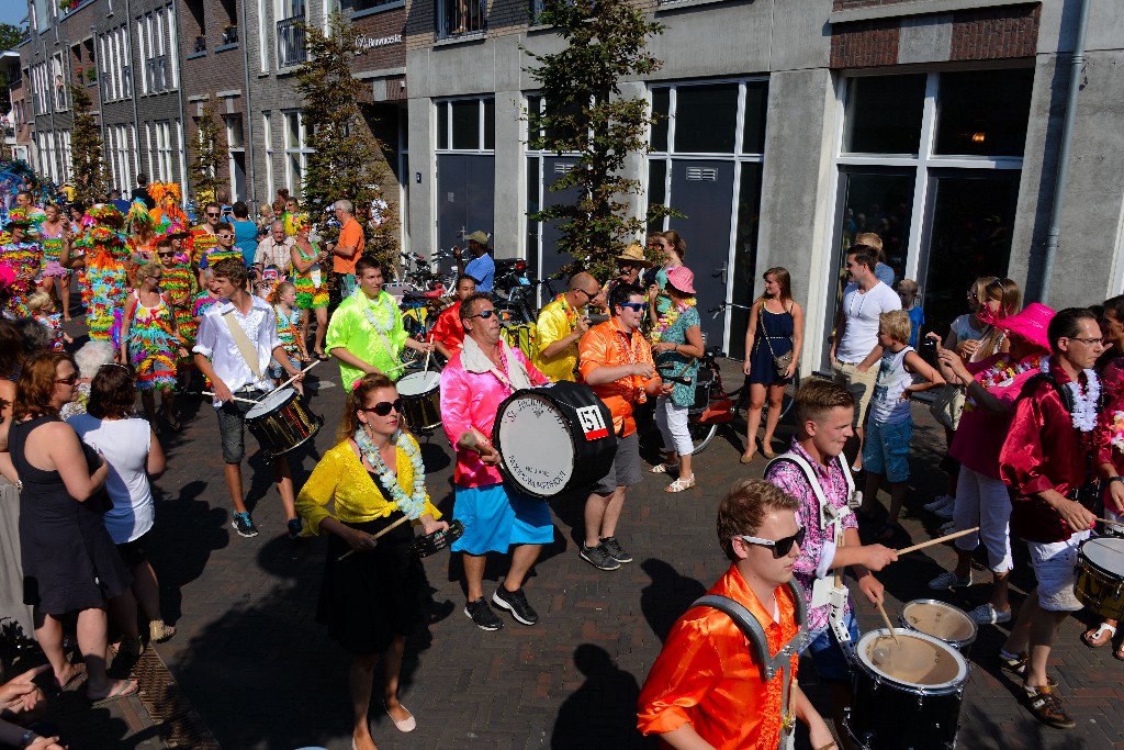 ../Images/Zomercarnaval Noordwijkerhout 052.jpg